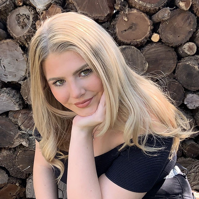 Shelby - Bridal Connection Consultant